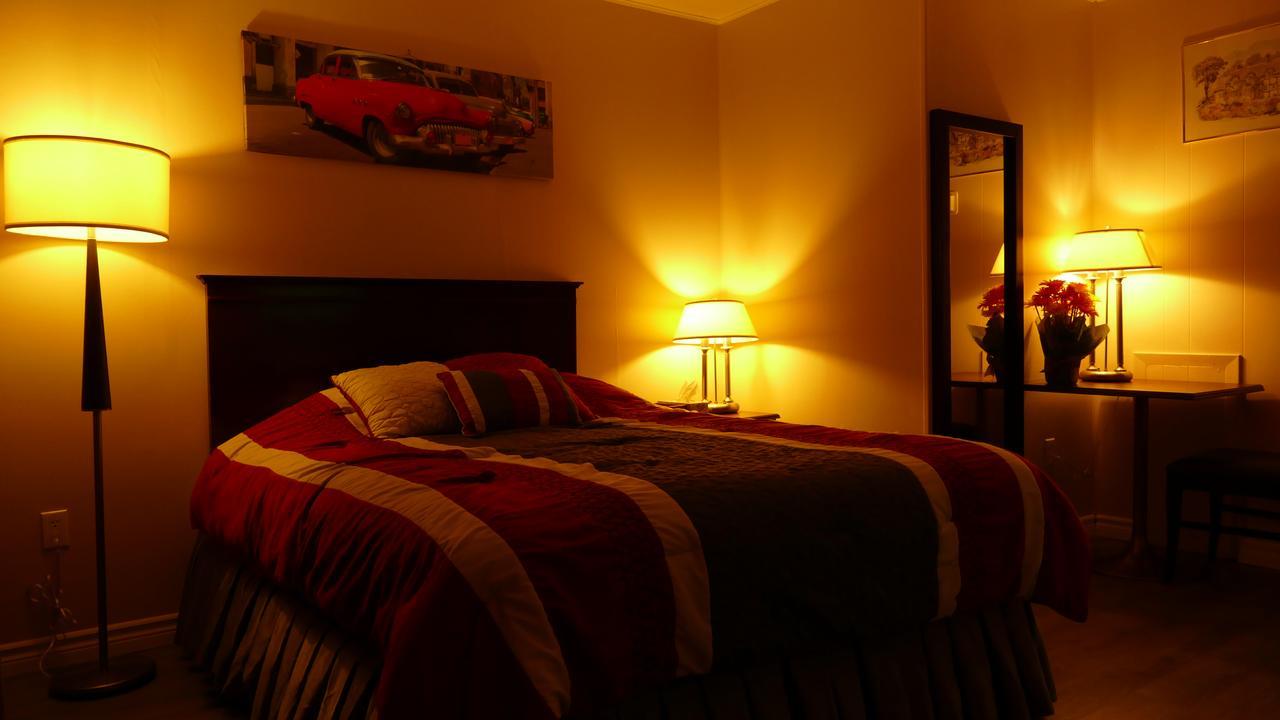 The White Horse Motel Cornwall Exteriér fotografie